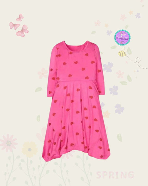 VESTIDO DE NIÑA ESTAMPADO CORAZONES