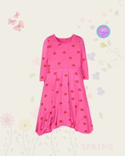 VESTIDO DE NIÑA ESTAMPADO CORAZONES